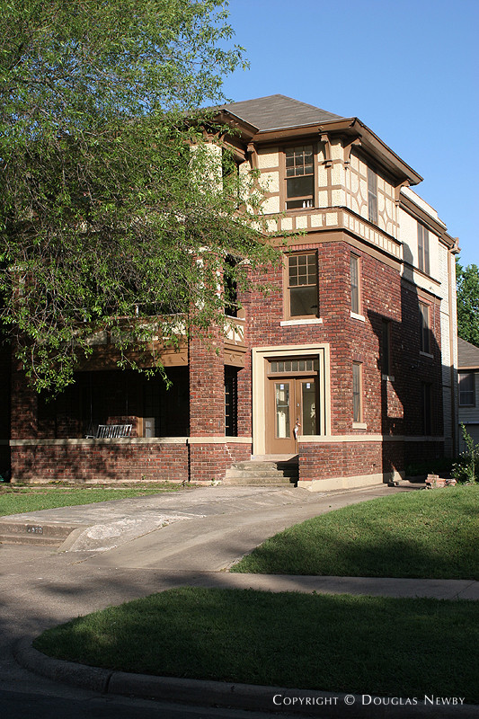 4920 Victor Street - Munger Place Historic District