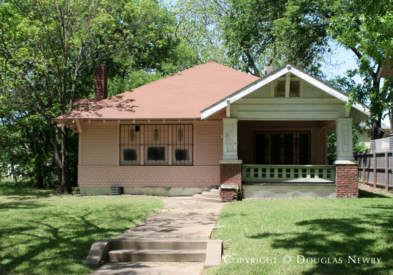 5207 Victor Street - Munger Place Historic District