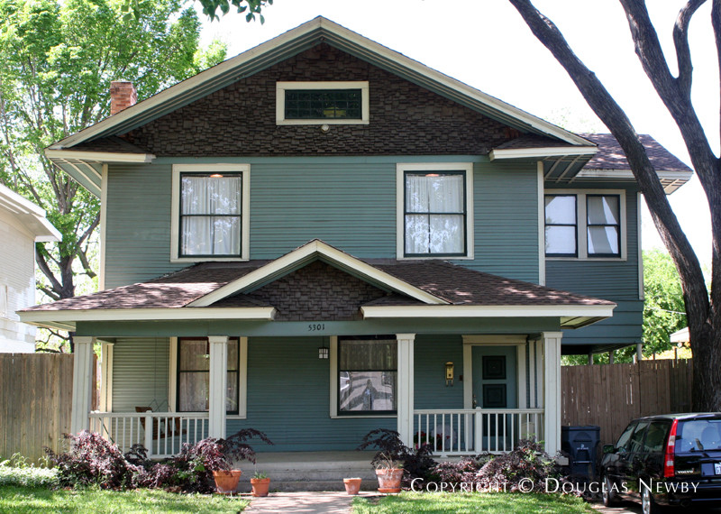Munger Place Historic Homes - 5300 Block of Junius